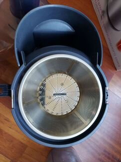 Соковыжималка Phillips HR1858