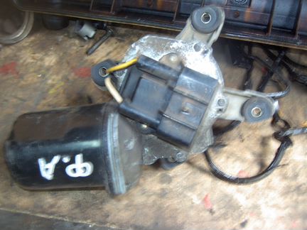 Моторчик дворников Опель Фронтера A