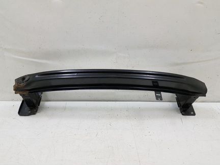 Усилитель бампера передний Volkswagen Polo 5