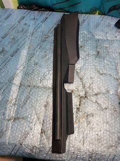 Пыльник крыла левый toyota Camry V70 2018)