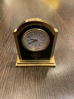 Настольные часы
