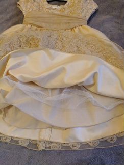 Платье нарядное