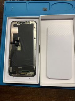 Дисплей на iPhone X Amoled