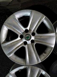 Диски бу оригинал R17 B на Skoda
