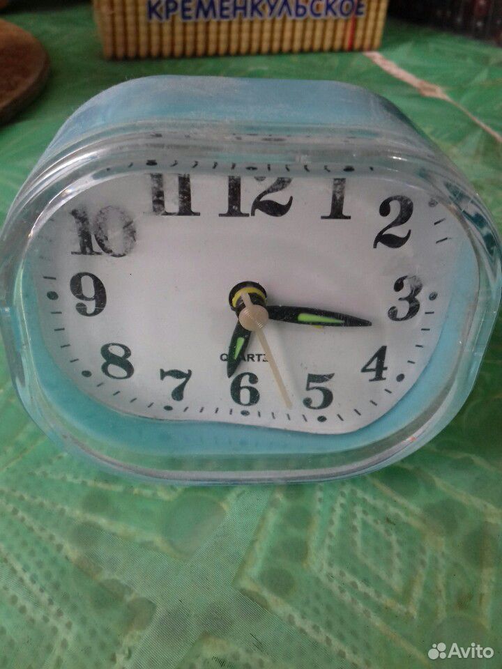 Часы-будильник