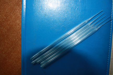 Стеклянные трубочки для выполнения графич. работ