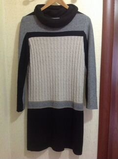 Платье шерстяное