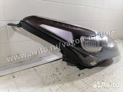Фара галоген передняя правая Kia Sportage 4 QL