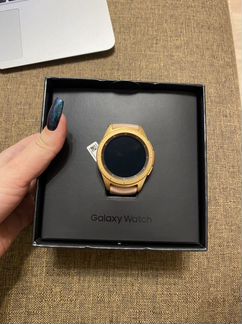 Samsung Galaxy Watch, цвет rose gold 42мм