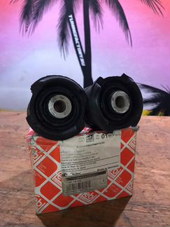 Комплект сайлентблоков задней балки BMW F01677