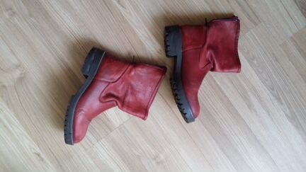 Ботинки на грубой подошве. р 35-36. натур. кожа