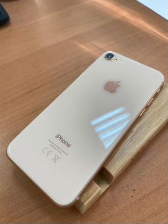 Телефон iPhone 8 64гб