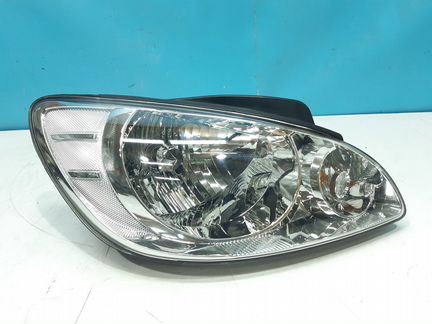 Фара передняя правая Hyundai Getz 2006-2012