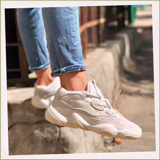 Кроссовки Адидас