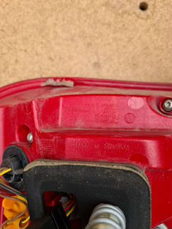 Фонарь задний правый VW Passat B7 универсал