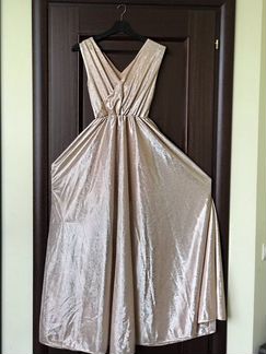 Продаётся платье