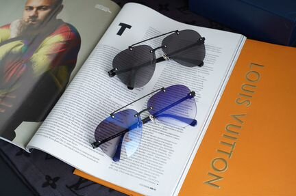 Солнцезащитные очки Louis Vuitton