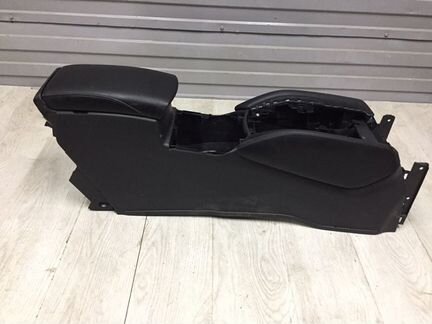 Центральная консоль Nissan X-Trail