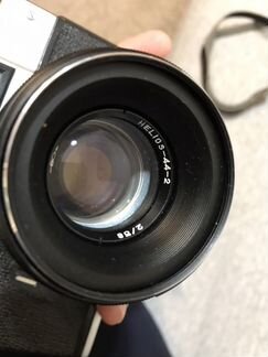 Плёночный фотоаппарат зенит-Е + объектив helios-44