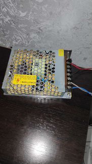 Стеллаж-витрина с крутой подсветкой