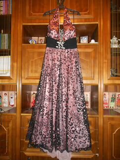 Вечернее платье