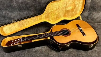 Классическая гитара M.Nobe