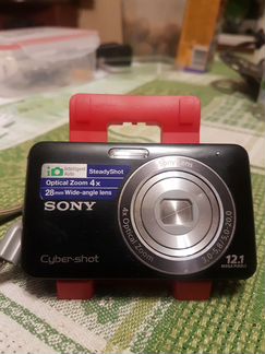 Компактный фотоаппарат sony Cuber-shot