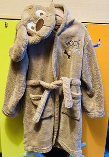 Плюшевый халатик с собачкой 110-116