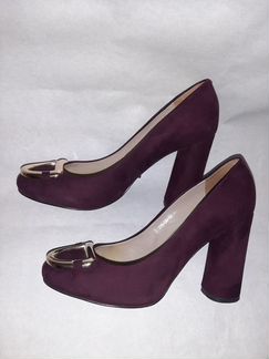 Замшевые туфли бордо 38р