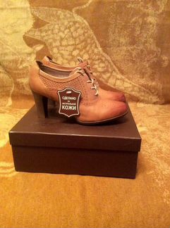 Новые полуботинки из натуральной кожи