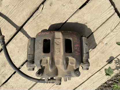 8. Передний суппорт митсубиси паджеро 4. Суппорт мицубиси паджеро спорт 3. Mitsubishi pajero 2006 суппорта. Суппорт паджеро спорт 2.