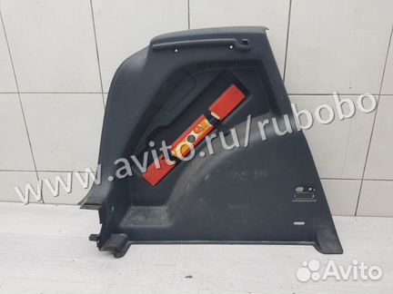 Обшивка багажника левая Vw Golf plus BMM 2007