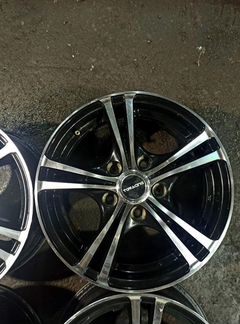 Диски бу литые R15 C на Nissan