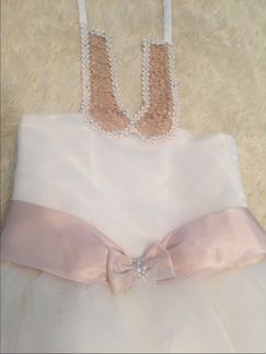 Продаю платье