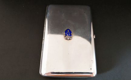 Портсигар тройка серебро 84