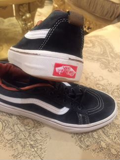 Кроссовки Vans