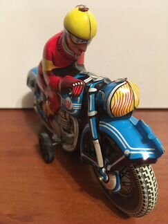 Мотоцикл спортивный немецкого производства